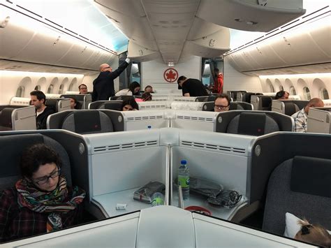 Review: Air Canada Boeing 787.